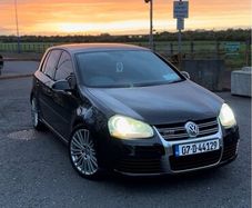Volkswagen Golf R32