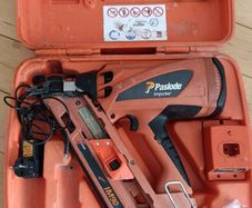 Paslode Im90i Nail Gun