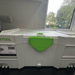 Festool RS 200 EQ sander in Systainer with new pad