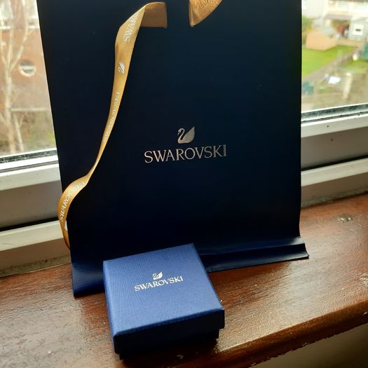 New Swarovski necklate