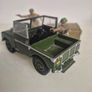 Britains deetail land rover & ww2 soldiers Image 3