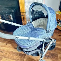 Uppababy buggy and pram travel system