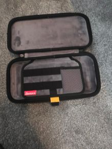 Savage raven grip case and travel case