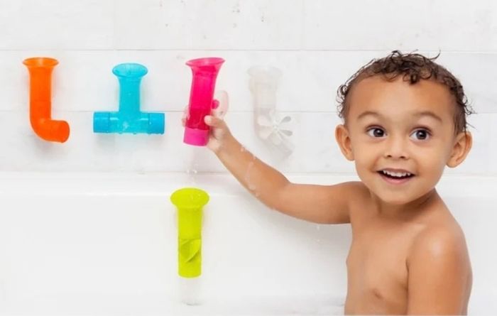 Boon pipes bath toy