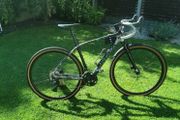 Orbea Terra M30 Rockshock Ruby Suspension Gravel bike