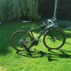 Orbea Terra M30 Rockshock Ruby Suspension Gravel bike