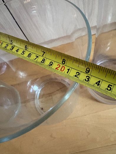 Bunch of x4 Glass Vases L size AE
