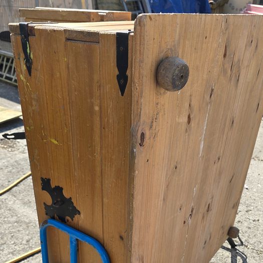 Lockable Coffee Table Chest