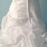 Wedding dress Image 5