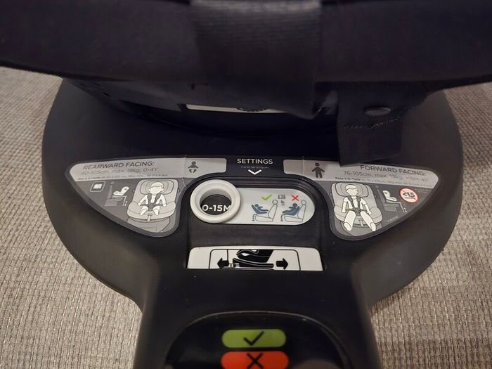 Joie i-Spin 360 (Front & Rear Facing)