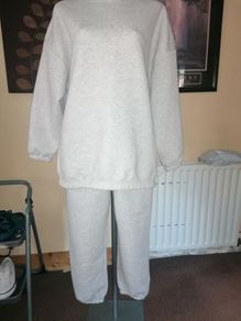 beautiful oversized top and bottom