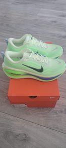 Nike Vomero Plus UK 11