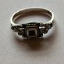 Vintage Sterling Silver Black Stone Floral Ring UK J/K EU 50 Image 7