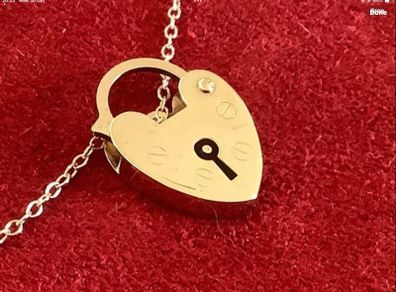 New 9ct Gold Padlocks