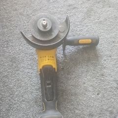dewalt angle grinder