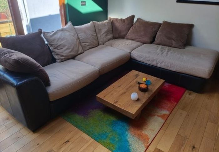 L shaped sofa couch