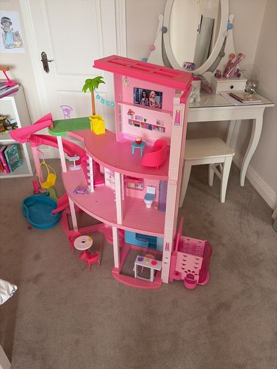 Barbie Dreamhouse