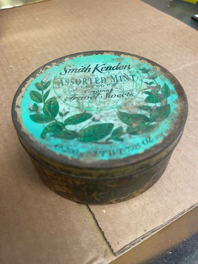 Vintage Sweet Tin