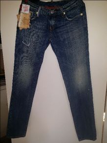BNWT Genuine ripped Jeans by Denim from hell size UK10/12 EUR38/40
