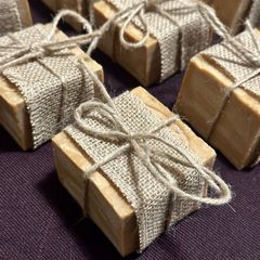 4 x Traditional Soap  Problematic Skin Hair  15% Laurel Oil 85% olive Oli
