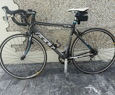 Felt Z6 Road Bike