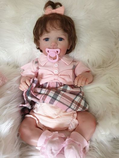 Reborns By Laura.  Introducing Annie.  Heavy, Weighted Reborn Doll