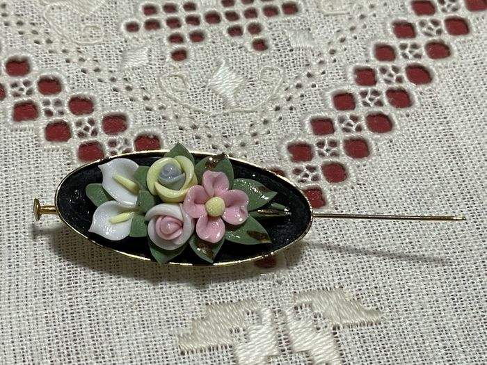 Vintage Costume Brooch For Sale in Blanchardstown, Dublin from JulikYuliya