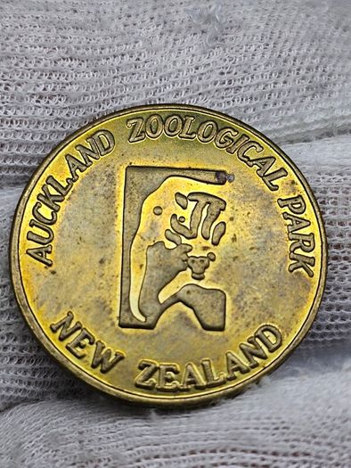 New Zealand Tourist Dollar Auckland Zoological Park