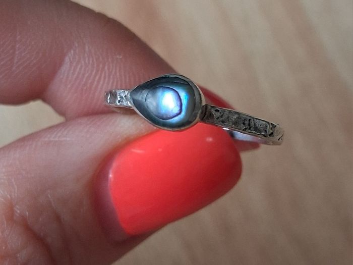 Silver ring size M