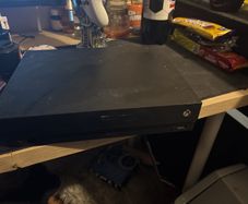 xbox one x, full working order.