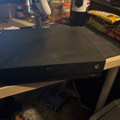 xbox one x, full working order.