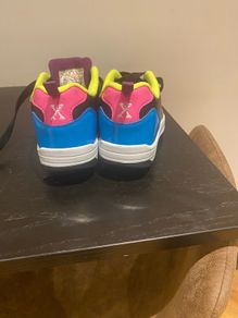 Sidewalk Skate Shoes
