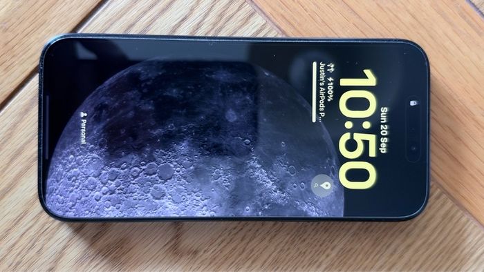 iPhone 16 pro max 1Tb still in warranty