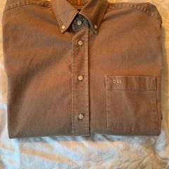 Boss heavy shirt (M) brand new