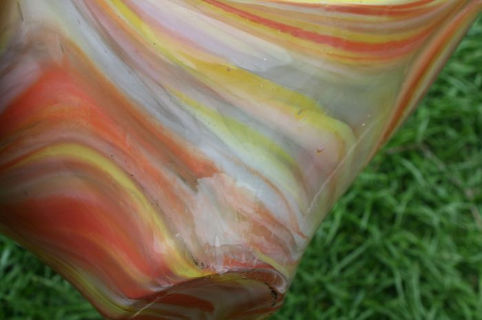 Vintage Hand Blown Glass Fluted Bowl, Dirwood Glass 10,4" x 9,3" H 5,3"