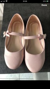 Girls shoes size 1
