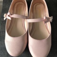 Girls shoes size 1