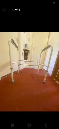 Toilet Frame