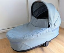 Cybex Cot S Lux Carrycot + Raincover