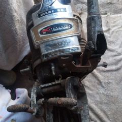 Vintage Mercury Outboard Motor 6hp and Fuel Tank