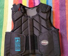 Childs breeze-up riding body protector