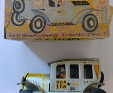 Line-Mar Tin Car: Friction Old Jalopy with Siren and Driver - (1940s-1950s with Box Rare)