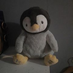 fab singing/ moving penguin