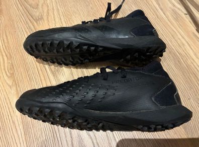 Adidas Astro football boots size 2.5 (35)