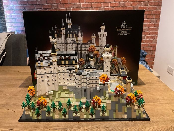 LEGO 21063 Neuschwanstein Castle