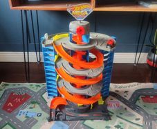 Hot Wheels Mega Garage