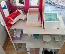 rainbow high dolls house and dolls