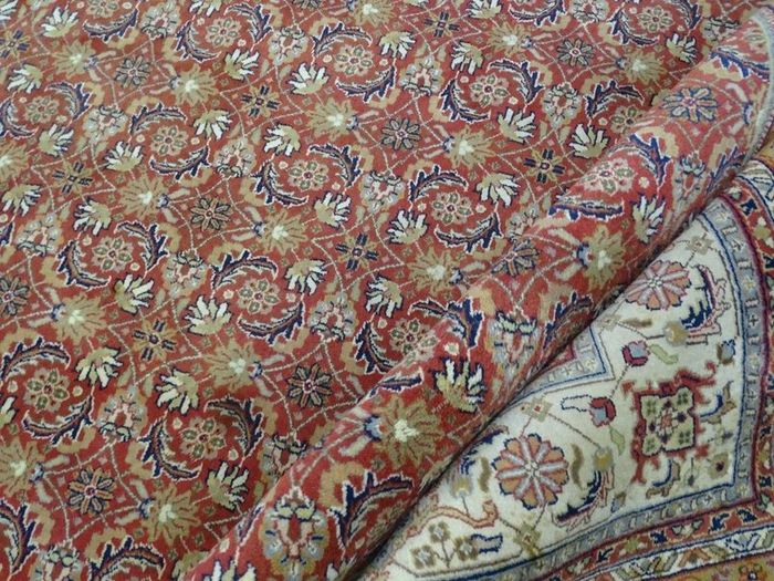 P.ersian Herati Rug 3.90 x 2.90 (H11)
