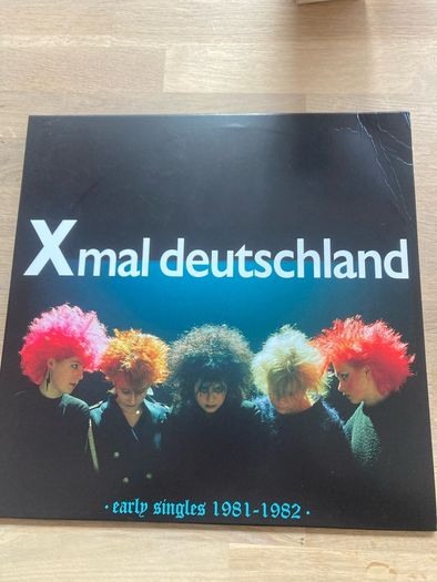 Xmal Deutschland Early Singles