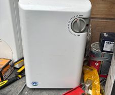 Electric Water Heater